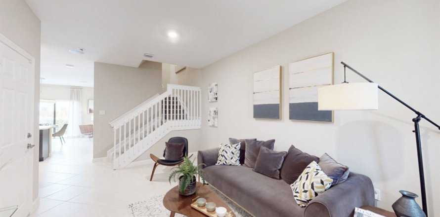 Townhouse in CORSICA in Homestead, Florida 3 bedrooms, 157 sq.m. № 62563