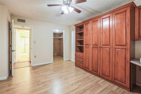 Купить кондоминиум в Клируотер, Флорида 8 комнат, 106.84м2, № 1898790 - фото 20