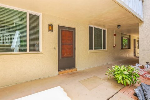 Купить кондоминиум в Клируотер, Флорида 8 комнат, 106.84м2, № 1898790 - фото 2