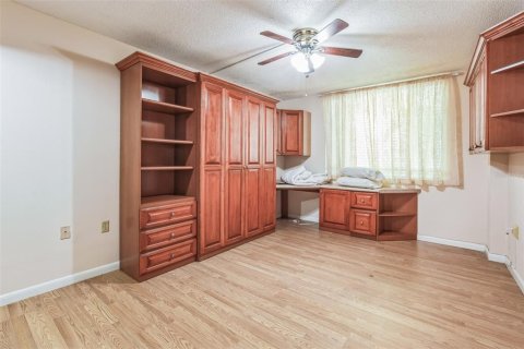 Купить кондоминиум в Клируотер, Флорида 8 комнат, 106.84м2, № 1898790 - фото 9