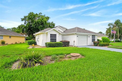 Villa ou maison à louer à Tavares, Floride: 3 chambres, 133.78 m2 № 2400181 - photo 3