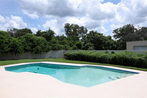 House in Oviedo, Florida 4 bedrooms, 195.47 sq.m. № 1886169 - photo 30
