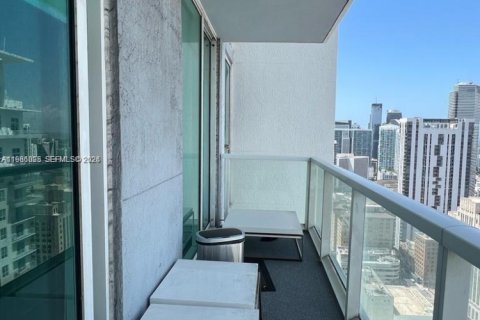 Купить кондоминиум в Майами, Флорида 1 спальня, 74.88м2, № 2173712 - фото 12