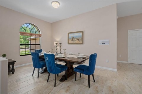 House in Spring Hill, Florida 7 bedrooms, 488.48 sq.m. № 2109422 - photo 13