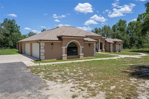 House in Spring Hill, Florida 7 bedrooms, 488.48 sq.m. № 2109422 - photo 7