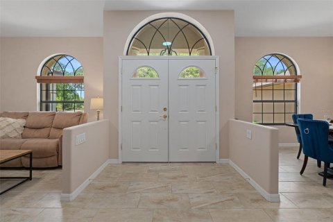 House in Spring Hill, Florida 7 bedrooms, 488.48 sq.m. № 2109422 - photo 10