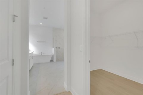 Villa ou maison à vendre à Windermere, Floride: 4 chambres, 254.55 m2 № 2152421 - photo 12