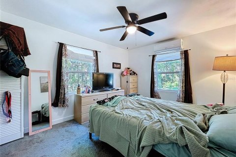 Duplex in Dade City, Florida 5 bedrooms, 206.24 sq.m. № 2410207 - photo 27