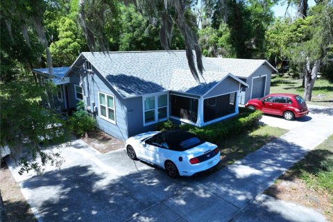 Duplex in Dade City, Florida 5 bedrooms, 206.24 sq.m. № 2410207 - photo 6