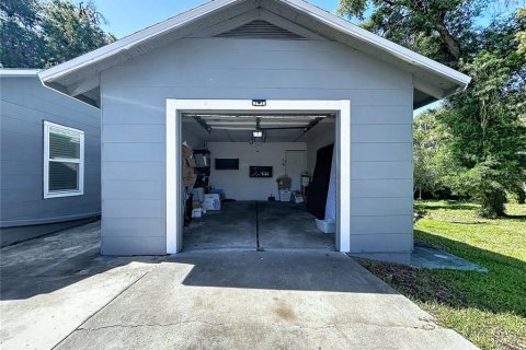 Duplex in Dade City, Florida 5 bedrooms, 206.24 sq.m. № 2410207 - photo 4