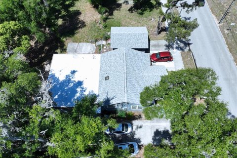 Duplex in Dade City, Florida 5 bedrooms, 206.24 sq.m. № 2410207 - photo 8