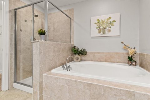 Townhouse in Wesley Chapel, Florida 3 bedrooms, 167.32 sq.m. № 2110548 - photo 25