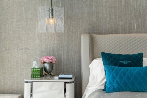 Купить кондоминиум в Санни-Айлс-Бич, Флорида 4 спальни, 373.56м2, № 2055129 - фото 17