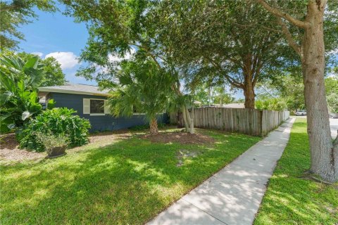 Casa en venta en Winter Park, Florida, 4 dormitorios, 204.38 m2 № 1914507 - foto 2