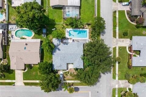 Casa en venta en Winter Park, Florida, 4 dormitorios, 204.38 m2 № 1914507 - foto 18