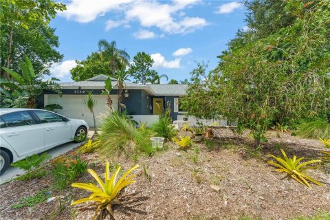 Casa en venta en Winter Park, Florida, 4 dormitorios, 204.38 m2 № 1914507 - foto 1