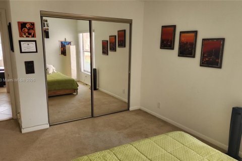 Купить виллу или дом в Плантация, Флорида 4 спальни, 196.58м2, № 1934376 - фото 28