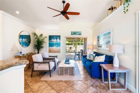 House in Englewood, Florida 4 bedrooms, 189.61 sq.m. № 1355756 - photo 5