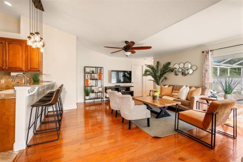 House in Englewood, Florida 4 bedrooms, 189.61 sq.m. № 1355756 - photo 13