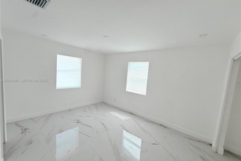 Villa ou maison à vendre à Fort Lauderdale, Floride: 3 chambres, 116.31 m2 № 2070778 - photo 26