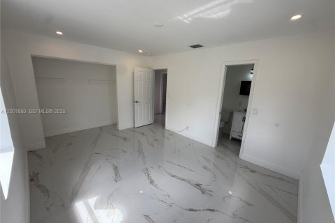 Villa ou maison à vendre à Fort Lauderdale, Floride: 3 chambres, 116.31 m2 № 2070778 - photo 22