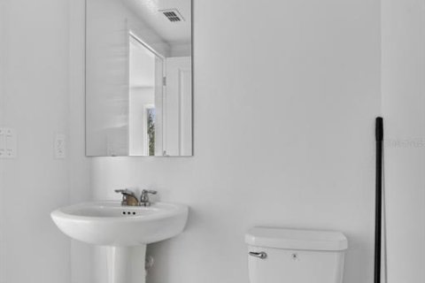 Touwnhouse à vendre à Kissimmee, Floride: 3 chambres, 170.38 m2 № 2423985 - photo 17