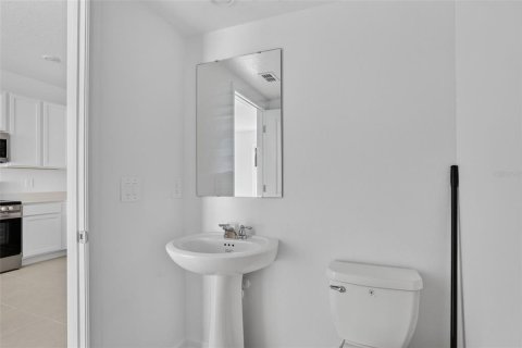 Touwnhouse à vendre à Kissimmee, Floride: 3 chambres, 170.38 m2 № 2423985 - photo 16
