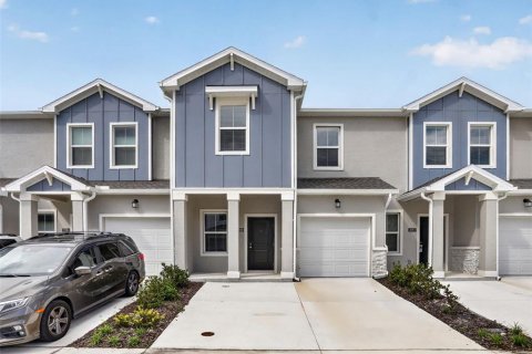 Touwnhouse à vendre à Kissimmee, Floride: 3 chambres, 170.38 m2 № 2423985 - photo 2