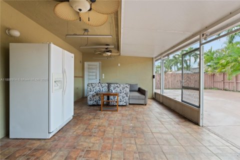Купить виллу или дом в Майами, Флорида 4 спальни, 135.27м2, № 1948248 - фото 23