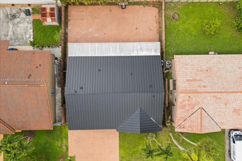 Купить виллу или дом в Майами, Флорида 4 спальни, 135.27м2, № 1948248 - фото 28