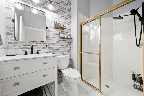 Villa ou maison à vendre à Miramar, Floride: 5 chambres, 244.98 m2 № 1922984 - photo 8