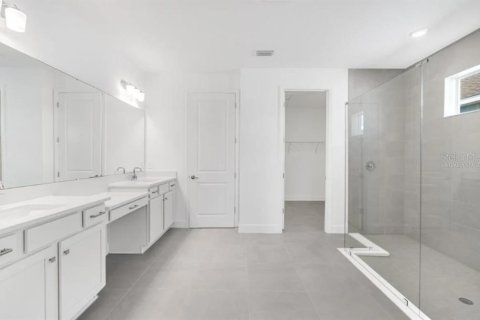Villa ou maison à vendre à Winter Garden, Floride: 4 chambres, 263.56 m2 № 2283790 - photo 4