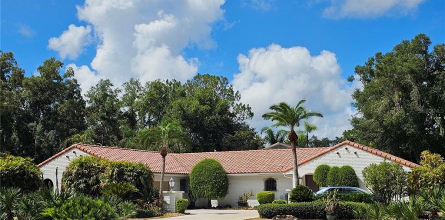 Villa ou maison à Winter Haven, Floride 4 chambres, 330.27 m2 № 1819046