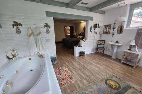 Villa ou maison à vendre à Winter Haven, Floride: 4 chambres, 330.27 m2 № 1819046 - photo 22