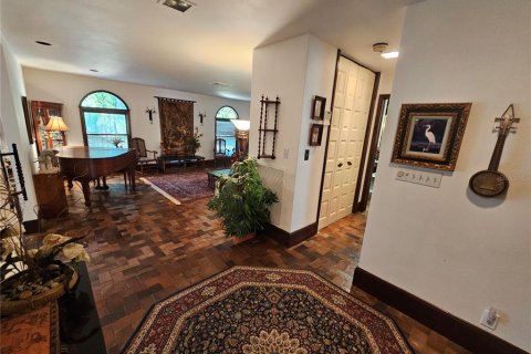 Villa ou maison à vendre à Winter Haven, Floride: 4 chambres, 330.27 m2 № 1819046 - photo 3
