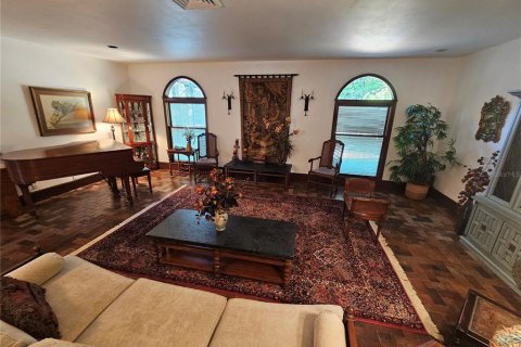 Villa ou maison à vendre à Winter Haven, Floride: 4 chambres, 330.27 m2 № 1819046 - photo 10