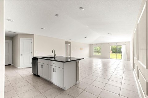 House in Ocala, Florida 4 bedrooms, 211.72 sq.m. № 1797455 - photo 9