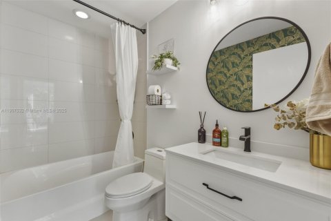 Condominio en venta en Miami, Florida, 2 dormitorios, 152.08 m2 № 1964043 - foto 18