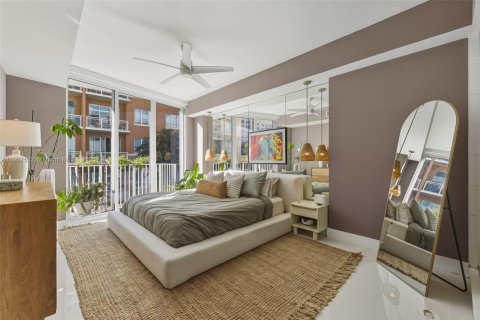 Condominio en venta en Miami, Florida, 2 dormitorios, 152.08 m2 № 1964043 - foto 27