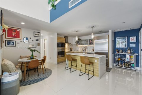 Condominio en venta en Miami, Florida, 2 dormitorios, 152.08 m2 № 1964043 - foto 8