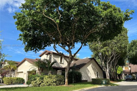 Touwnhouse à Miami, Floride 3 chambres, 154.96 m2 № 2422370