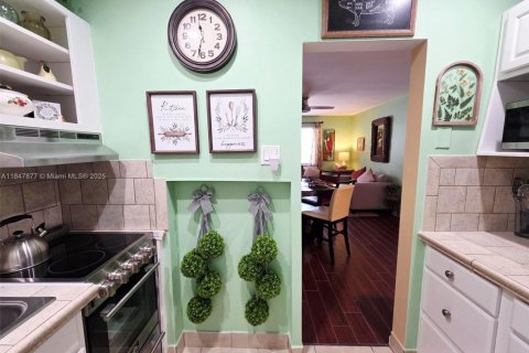 Condo in Fort Lauderdale, Florida, 1 bedroom  № 1850690 - photo 22