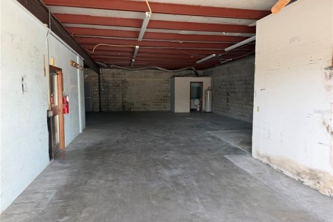 Propiedad comercial en alquiler en Ocala, Florida, 1020.53 m2 № 2204367 - foto 3