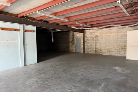 Propiedad comercial en alquiler en Ocala, Florida, 1020.53 m2 № 2204367 - foto 5