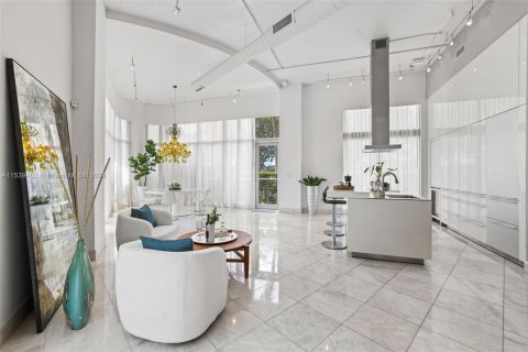 Copropriété à vendre à Miami Beach, Floride: 2 chambres, 191.1 m2 № 2013630 - photo 16