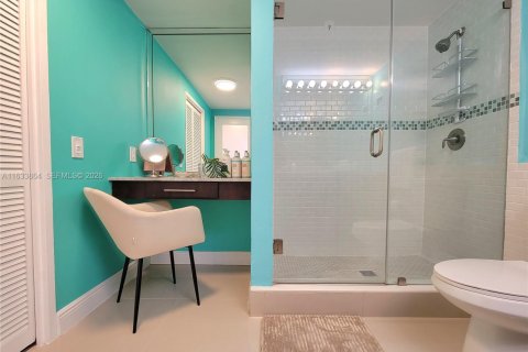 Condo in Hollywood, Florida, 2 bedrooms  № 2154609 - photo 15