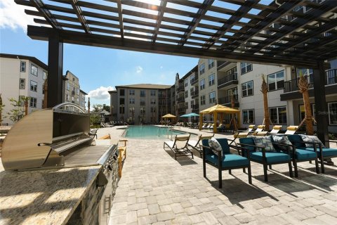 Appartement à louer à Wildwood, Floride: 2 chambres, 126.53 m2 № 1759564 - photo 2