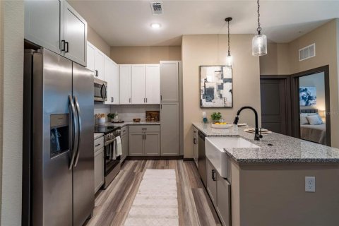 Appartement à louer à Wildwood, Floride: 2 chambres, 126.53 m2 № 1759564 - photo 19