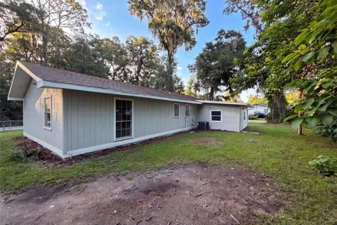 House in Ocala, Florida 3 bedrooms, 128.58 sq.m. № 2238023 - photo 5