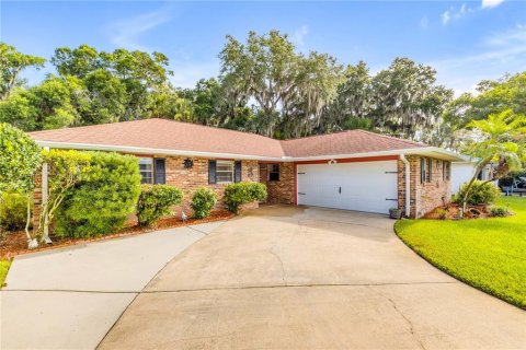House in New Smyrna Beach, Florida 3 bedrooms, 182.74 sq.m. № 2211399 - photo 4